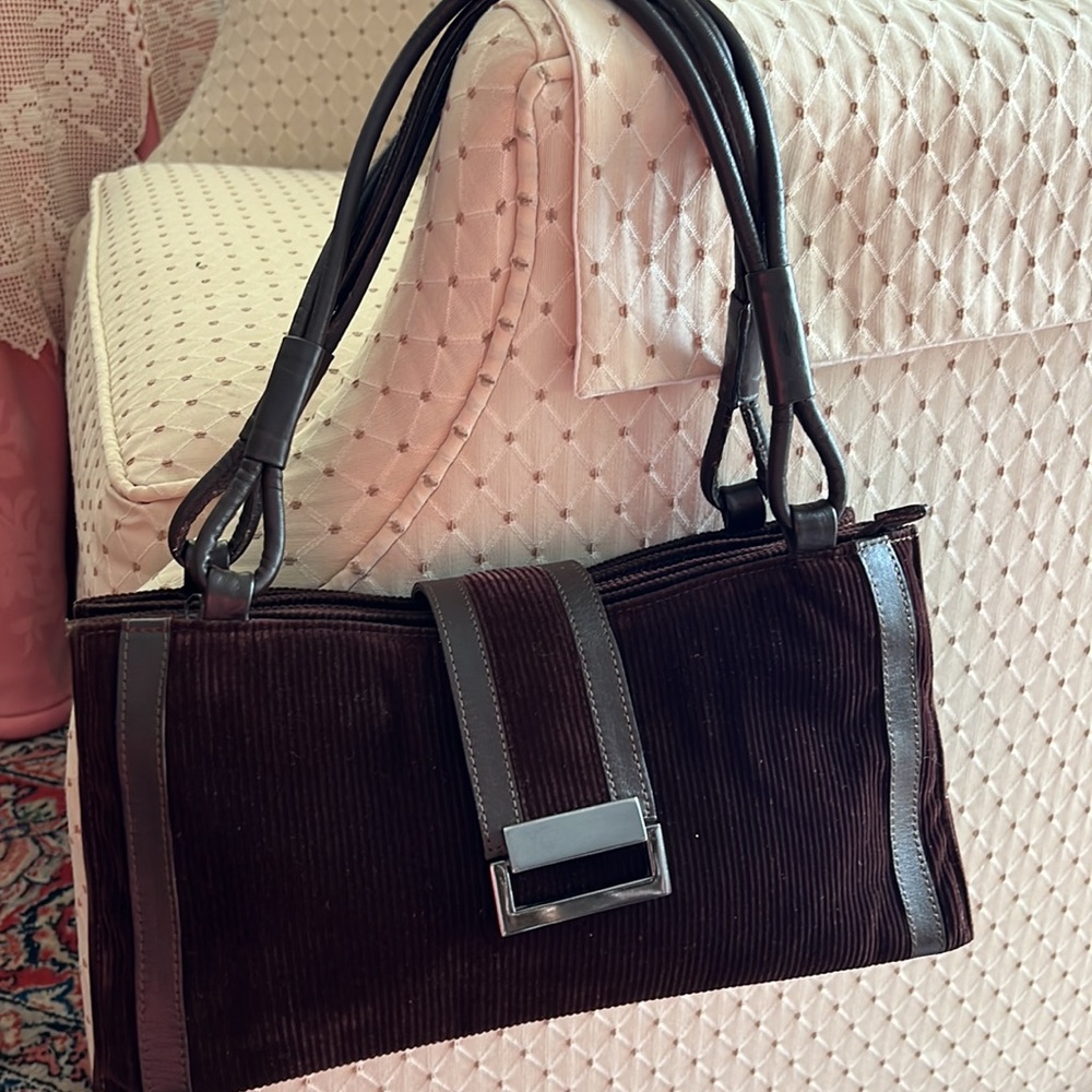 Brown corduroy handbag w/ metallic hardware - Picture 16 of 16